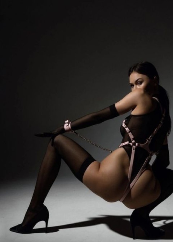 Индивидуалка Ангелина фото № 2 в городе Красноперекопск